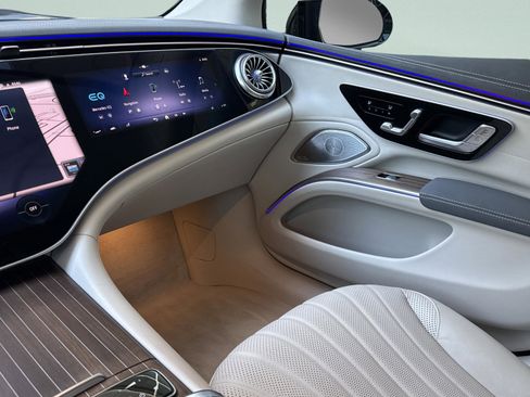 Certified 2023 Mercedes-Benz EQS 580 EQS 580 image 17