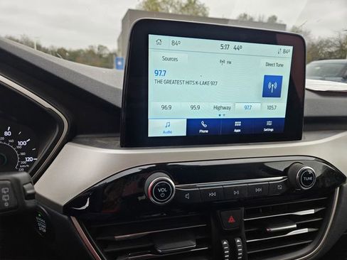 Used 2022 Ford Escape SE w/ Convenience Package image 11