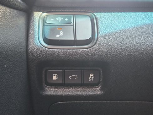 Used 2018 Kia Optima EX FWD image 16