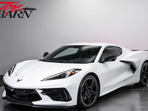 Used 2023 Chevrolet Corvette Stingray Coupe w/ Battery Protection Package RWD image 9