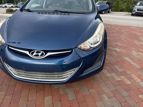 Used 2016 Hyundai Elantra SE FWD image 24