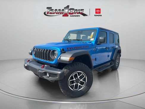 Used 2026 Jeep Wrangler Unlimited Rubicon w/ Technology Group AWD/4WD image 4