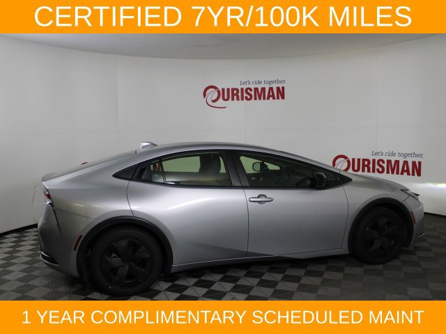 Used 2023 Toyota Prius LE FWD image 8