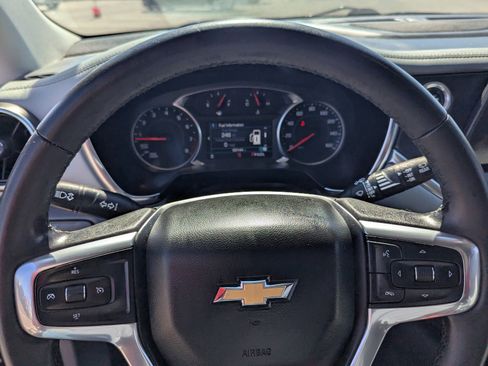 Used 2019 Chevrolet Blazer LT image 13