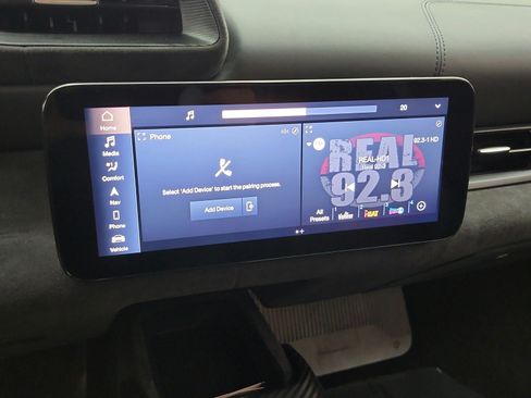 Used 2022 Maserati MC20 Coupe RWD image 11