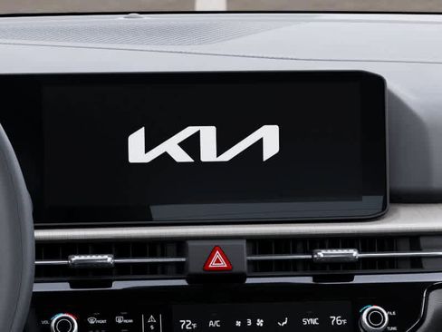 New 2026 Kia Sportage X-Line w/ X-Line Premium Package AWD/4WD image 20