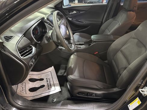 Used 2020 Chevrolet Malibu LT image 8