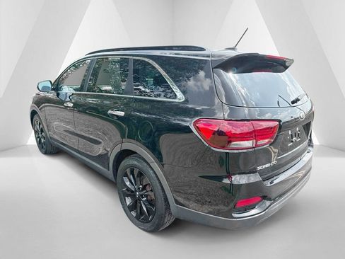 Used 2020 Kia Sorento S FWD image 5