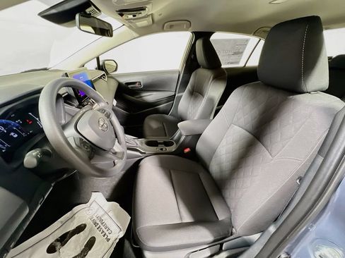 Used 2026 Toyota Corolla LE FWD image 18