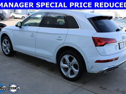 Used 2024 Audi Q5 2.0T Prestige w/ Prestige Package image 4