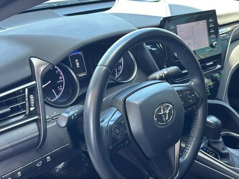 Used 2023 Toyota Camry SE FWD image 21