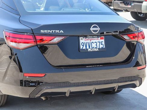 Used 2025 Nissan Sentra SV w/ All-Weather Package FWD image 10