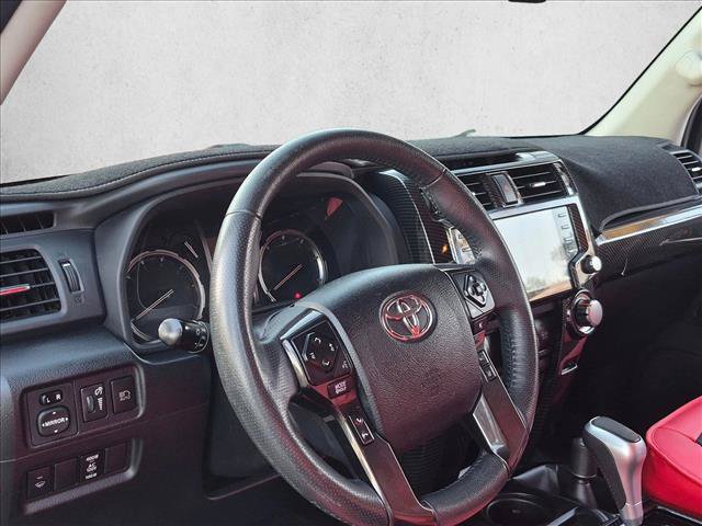 Used 2021 Toyota 4Runner TRD Off-Road Premium AWD/4WD image 9