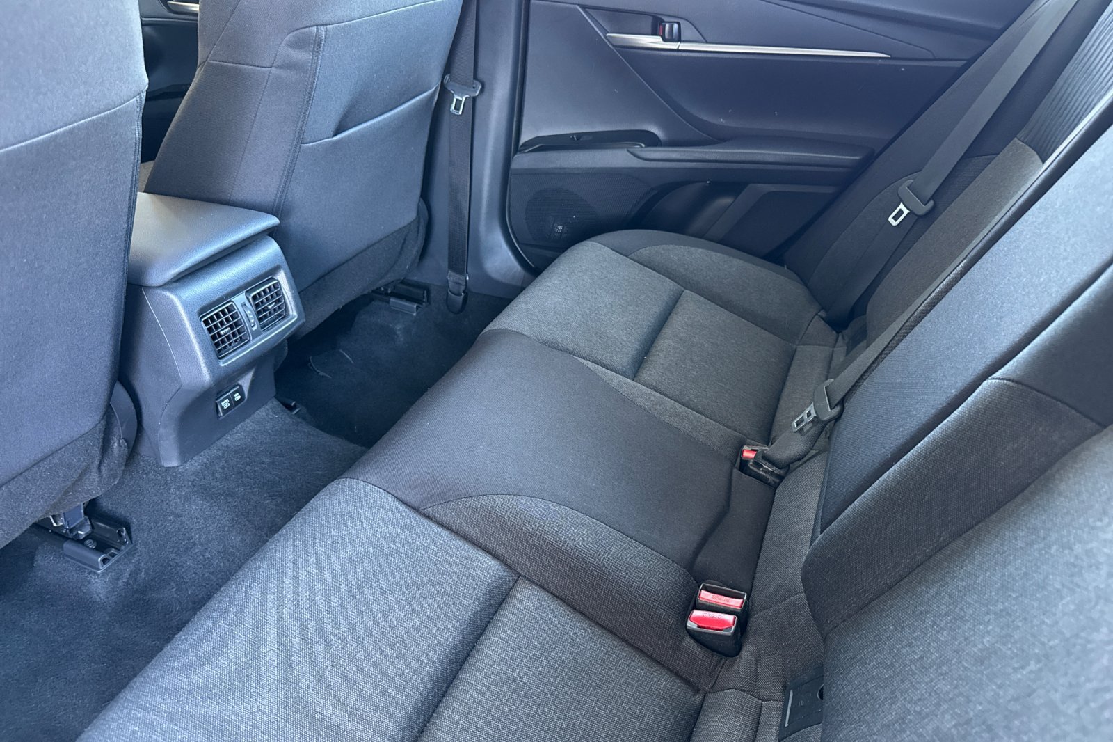 Certified 2025 Toyota Camry LE FWD image 15