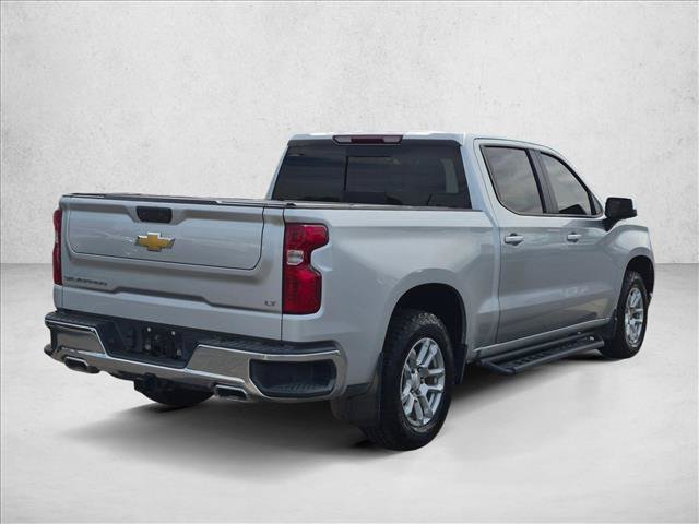 Used 2022 Chevrolet Silverado 1500 LT AWD/4WD image 5