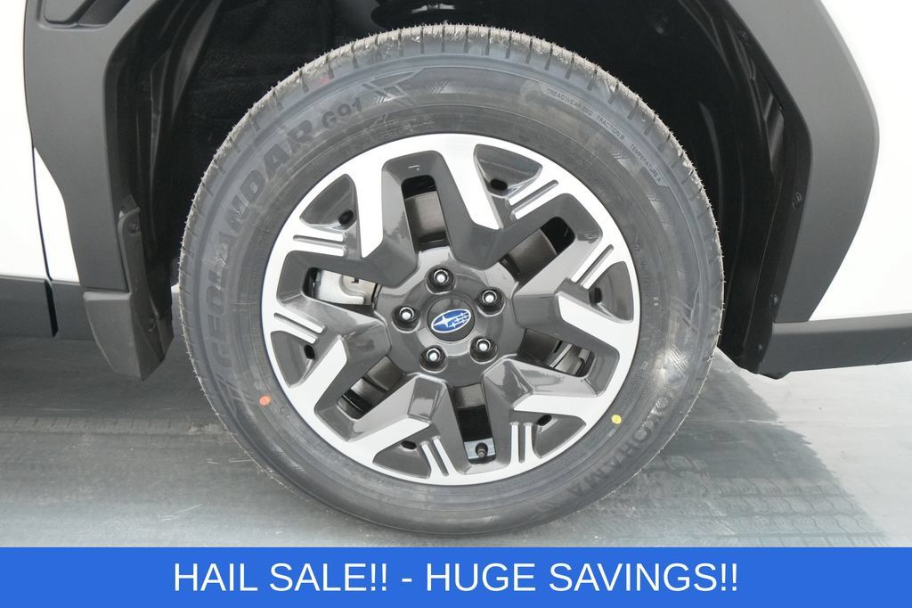 Used 2026 Subaru Forester Premium AWD/4WD image 12