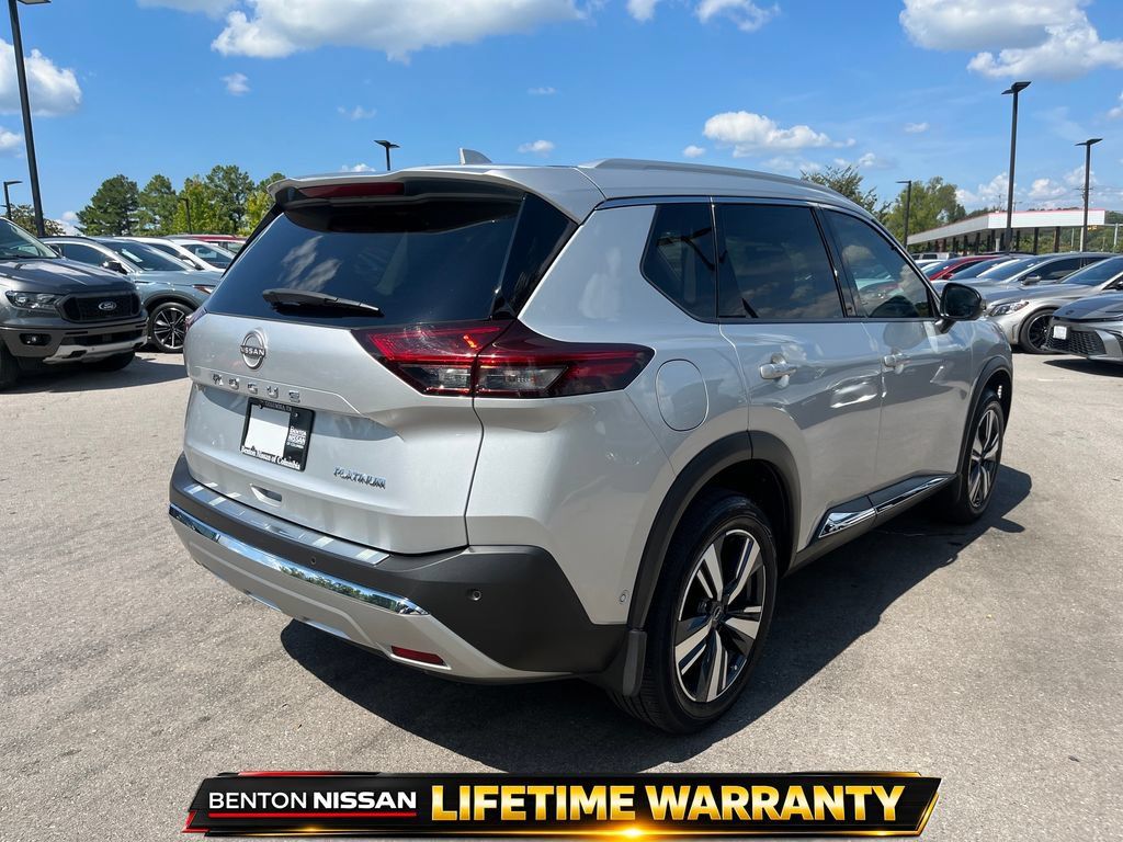 Used 2023 Nissan Rogue Platinum w/ Platinum Premium Package FWD image 9