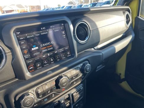 Used 2023 Jeep Wrangler Unlimited Sahara w/ Cold Weather Group image 21