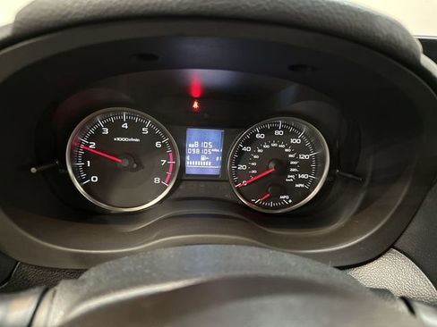 Used 2017 Subaru Crosstrek 2.0i Premium image 12