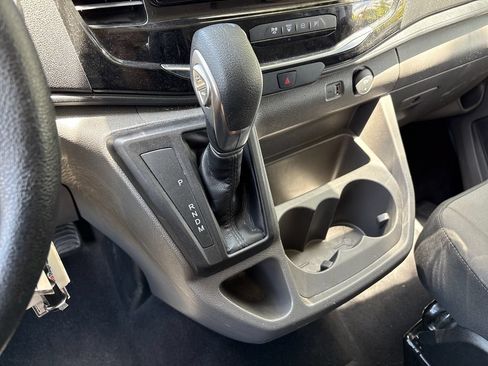 Certified 2024 Ford Transit 350 XLT RWD image 31