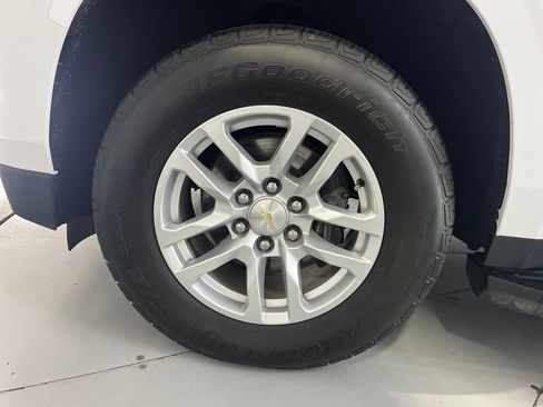 Used 2021 Chevrolet Suburban LT AWD/4WD image 14