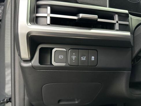 New 2026 Hyundai Santa Fe SE FWD image 32