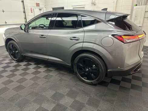 Used 2025 Nissan Murano SV AWD/4WD image 6