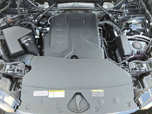 New 2025 Audi Q5 Prestige image 31