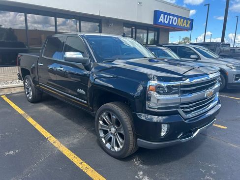 Used 2018 Chevrolet Silverado 1500 High Country AWD/4WD image 3