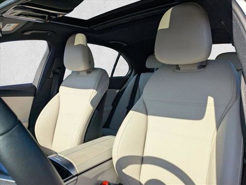 Certified 2025 Mercedes-Benz C 300 4MATIC Sedan image 17