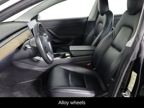 Used 2019 Tesla Model 3 Long Range RWD image 13