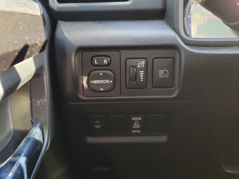 Used 2021 Toyota 4Runner TRD Off-Road Premium image 18