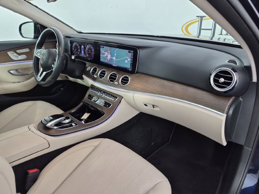 Used 2020 Mercedes-Benz E 350 4MATIC Sedan w/ Parking Assistance Package image 39