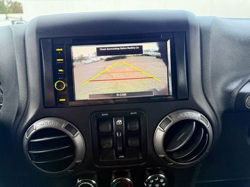 Used 2016 Jeep Wrangler Unlimited Sport w/ Quick Order Package 24S image 31