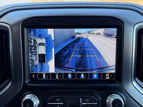 Used 2021 GMC Sierra 3500 Denali w/ Technology Package image 21