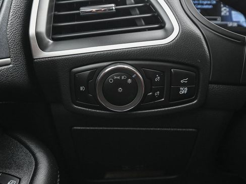 Certified 2024 Ford Edge SEL w/ Convenience Package image 40