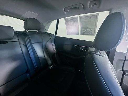 Used 2021 Audi Q8 Premium Plus w/ Premium Plus Package image 14
