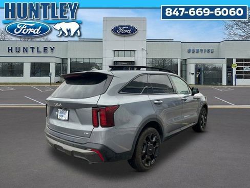Used 2024 Kia Sorento X-Line EX image 5