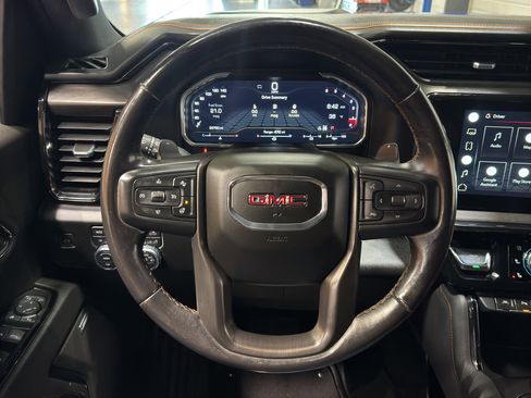 Used 2022 GMC Sierra 1500 AT4 w/ Sierra Safety Plus Package image 27