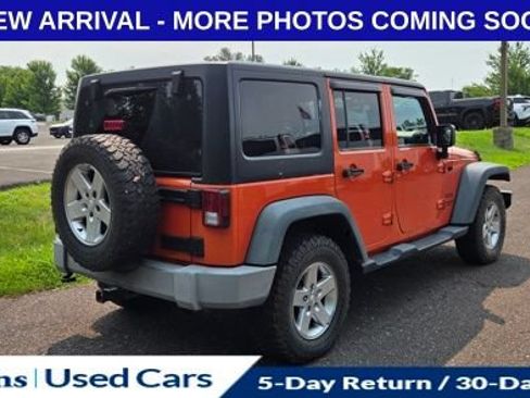 Used 2015 Jeep Wrangler Unlimited Sport w/ Quick Order Package 24S AWD/4WD image 11