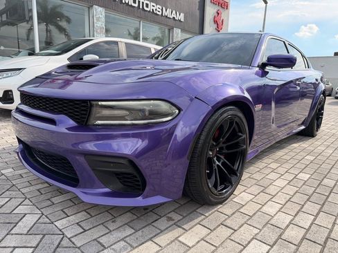 Used 2019 Dodge Charger Scat Pack w/ Navigation & Travel Group RWD image 3