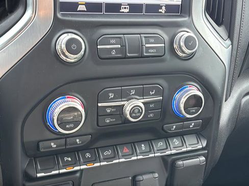 Used 2021 GMC Sierra 1500 Elevation w/ Preferred Package image 32