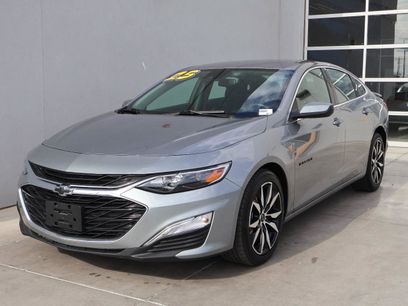 Used 2025 Chevrolet Malibu RS