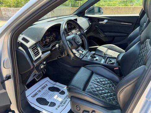 Used 2019 Audi SQ5 Prestige AWD/4WD image 30