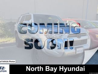 Used 2021 Toyota 4Runner TRD Off-Road Premium w/ Moonroof Package AWD/4WD video 1