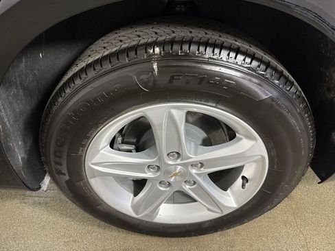 Used 2025 Chevrolet Malibu LS image 4