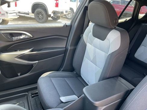 New 2026 Chevrolet Trax RS w/ Driver Confidence Package FWD image 23