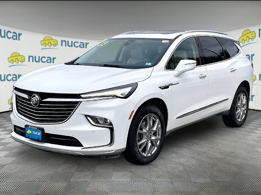 Used 2023 Buick Enclave Essence w/ Experience Buick Package AWD/4WD image 3