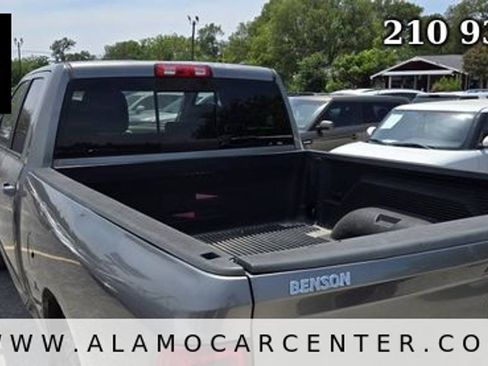 Used 2012 RAM 1500 Classic SLT RWD image 11
