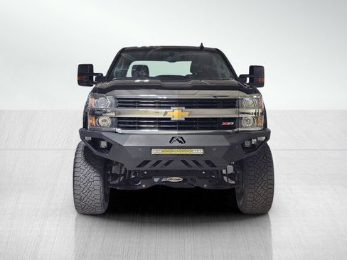 Used 2015 Chevrolet Silverado 2500 LT w/ LT Convenience Package image 2